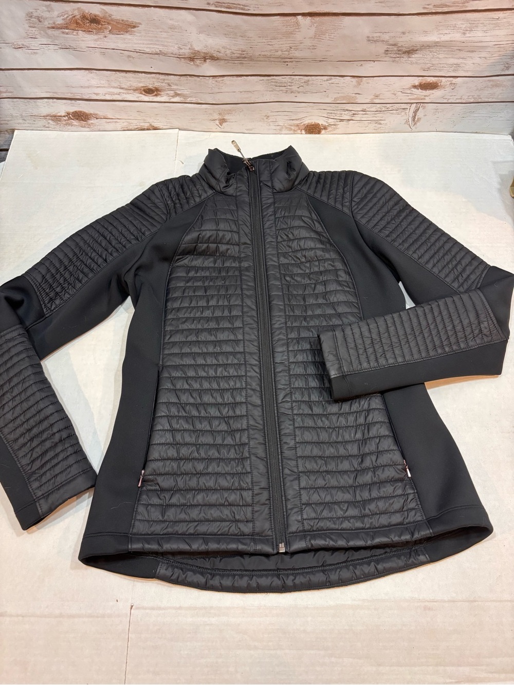 CALIA by Carrie Underwood Black Quilted Hybrid Jacket